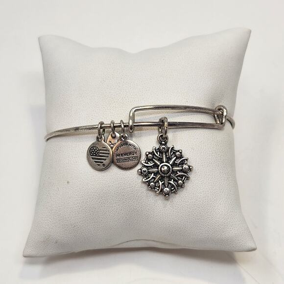 Alex and Ani Compass Dangle Charm Silver Tone Bangle Bracelet Adjustable - Picture 1 of 6
